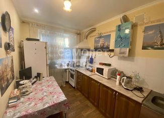 Продается 2-комнатная квартира, 49 м2, Ставрополь, микрорайон № 13, улица Дзержинского, 153А