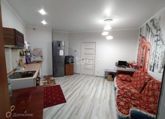 Продается 2-ком. квартира, 66.3 м2, Краснодар, ЖК Поющие Фонтаны, улица Невкипелого, 10