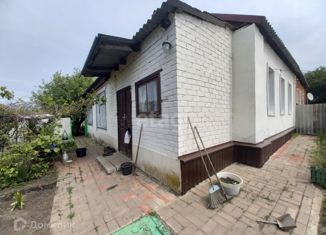 Продам дом, 74.9 м2, рабочий посёлок Вейделевка, Центральная площадь