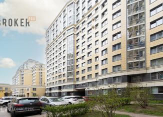 Продается 3-ком. квартира, 95.5 м2, Санкт-Петербург, метро Московские ворота, Смоленская улица, 11к2