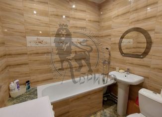 Сдача в аренду 1-ком. квартиры, 60 м2, Липецк, улица Тельмана, 88