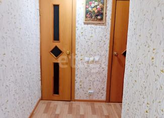 Продается 3-комнатная квартира, 61.8 м2, село Приобское, Приобская улица, 7