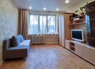 Продам 1-ком. квартиру, 32 м2, Москва, улица Приорова, 2, метро Сокол