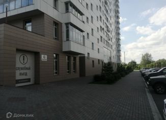 Продаю 5-ком. квартиру, 248 м2, Абакан, проспект Дружбы Народов, 43