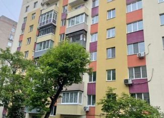 Продается 2-комнатная квартира, 61.9 м2, Владивосток, Луговая улица, 39