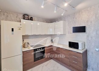 2-ком. квартира в аренду, 56.8 м2, поселение Внуковское, улица Авиаконструктора Петлякова, 25