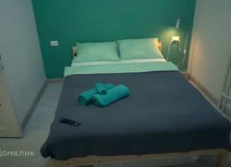 Продам четырехкомнатную квартиру, 75 м2, Новосибирск, Коммунистическая улица, 26, метро Площадь Ленина