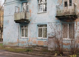 Продаю комнату, 92 м2, Ивангород, Льнопрядильная улица, 15