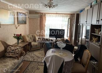 Продажа трехкомнатной квартиры, 65 м2, поселок Щербиновский, Комсомольская улица, 9