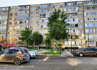 Продажа 1-комнатной квартиры, 34.2 м2, Тюмень, улица Баумана, 112, Калининский округ