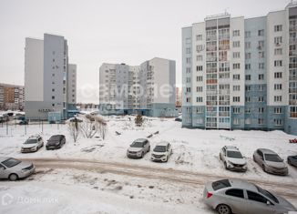 Продаю двухкомнатную квартиру, 52.1 м2, Кемеровская область, Комсомольский проспект, 42