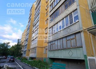 Продам 3-комнатную квартиру, 79.7 м2, Курск, улица Менделеева, 24