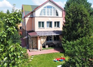 Продам дом, 345.2 м2, деревня Пенино, квартал № 11, 101