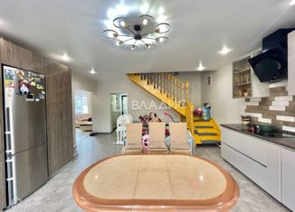 Продаю дом, 214 м2, Улан-Удэ, улица Ветеранов, 26