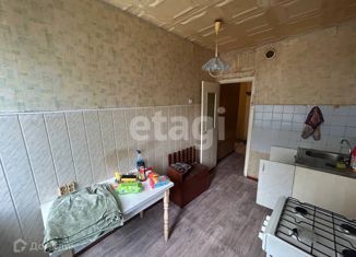 Продается 3-ком. квартира, 67 м2, Тула, улица Клары Цеткин, 3