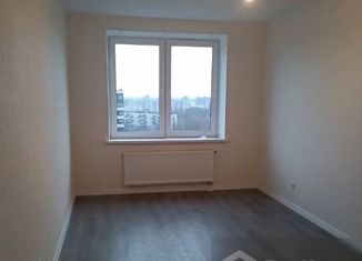 Продам трехкомнатную квартиру, 77.2 м2, Санкт-Петербург, Уездный проспект, 11, Уездный проспект