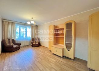 Продается 3-ком. квартира, 60 м2, Комсомольск-на-Амуре, Советская улица, 18к2