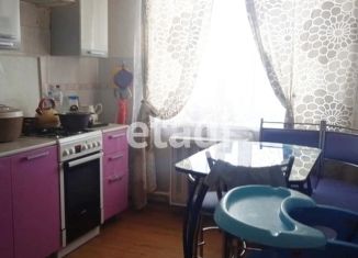 Продается 4-комнатная квартира, 65 м2, Котлас, улица Герцена, 23