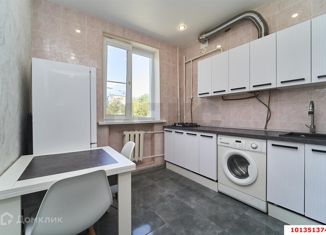 Продам 2-комнатную квартиру, 45.8 м2, Краснодарский край, улица Гагарина, 250