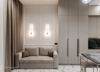 Продам квартиру студию, 33 м2, Москва, улица Петровка, 26с3, метро Трубная