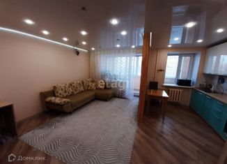 Продам 3-ком. квартиру, 60 м2, посёлок Московский, Южная улица, 6