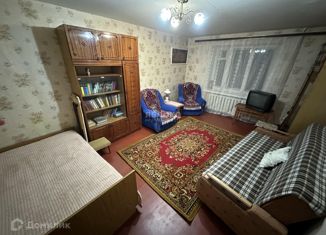 Сдам в аренду 1-ком. квартиру, 37 м2, Березники, улица Мира, 128