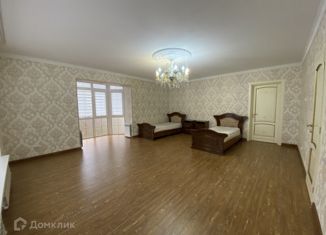 Продажа 3-комнатной квартиры, 129 м2, Нальчик, улица Байсултанова, 4, район Горная