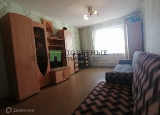 Продам 2-ком. квартиру, 40.6 м2, Набережные Челны, Казанский проспект, 5