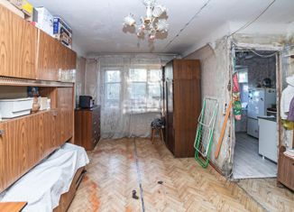 Продам 2-ком. квартиру, 40.3 м2, Новосибирская область, улица Кирова, 5