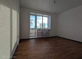 Продается однокомнатная квартира, 33 м2, село Тепловка, Советская улица, 12