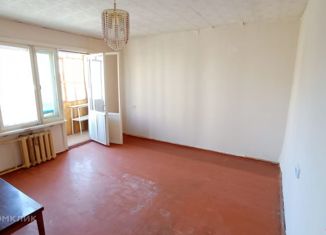 Продам 2-ком. квартиру, 45.5 м2, Нижнекамск, проспект Вахитова, 17