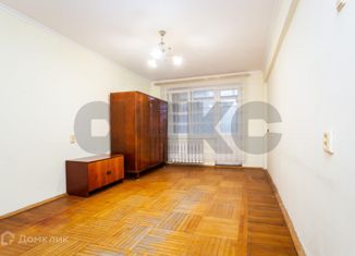 Продам трехкомнатную квартиру, 60 м2, Краснодар, улица Атарбекова, 3, микрорайон 1-е отделение совхоза Солнечный