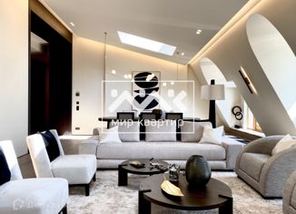 Продажа 5-ком. квартиры, 250 м2, Санкт-Петербург, Каменноостровский проспект, 54/31, метро Петроградская