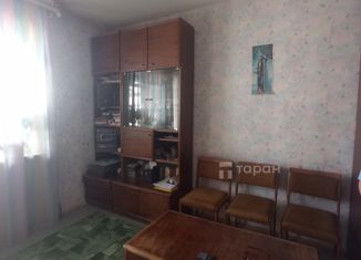 Продам 1-комнатную квартиру, 40.3 м2, Челябинск, улица Братьев Кашириных, 95