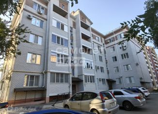 Продам 1-ком. квартиру, 37 м2, Элиста, 1-й микрорайон, 3А