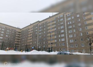 Продаю двухкомнатную квартиру, 43 м2, Ижевск, жилой район Строитель, улица Баранова, 62