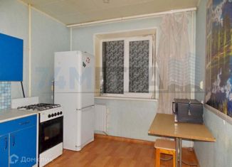 Сдается 1-комнатная квартира, 40 м2, Челябинск, улица Академика Королёва, 5, Центральный район