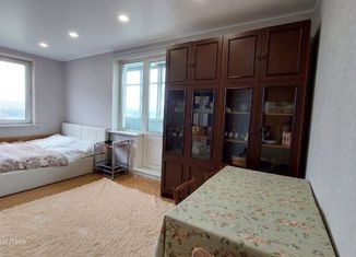 Продам 2-комнатную квартиру, 44.6 м2, Москва, Дегунинская улица, 13к2, метро Селигерская