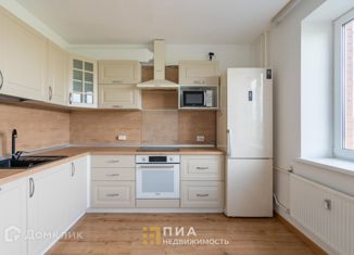 Продаю 2-комнатную квартиру, 59.6 м2, Колпино, улица Севастьянова, 30к1