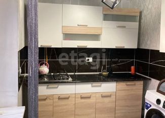 Продается четырехкомнатная квартира, 82 м2, Красноперекопск, 10-й микрорайон, 3