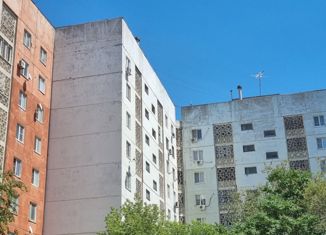 Продается 3-ком. квартира, 67.3 м2, Элиста, 7-й микрорайон, 1к6, 7-й микрорайон
