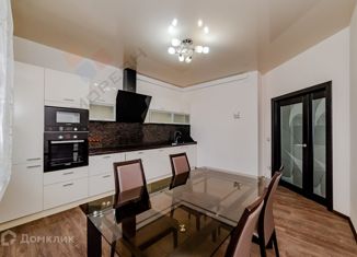 Продажа 3-ком. квартиры, 112 м2, Краснодар, улица Монтажников, 14, улица Монтажников