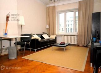 Сдам в аренду 3-ком. квартиру, 65 м2, Москва, Малая Никитская улица, 16/5, метро Баррикадная