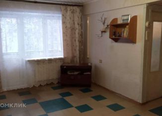 Продается 2-ком. квартира, 45.5 м2, Красноярский край, проспект Курчатова, 10А