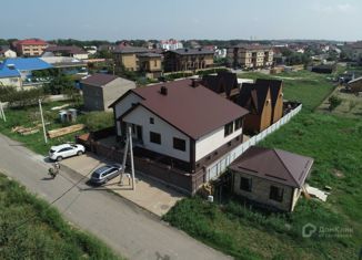 Дом на продажу, 456 м2, станица Благовещенская, переулок Самбурова, 19Б