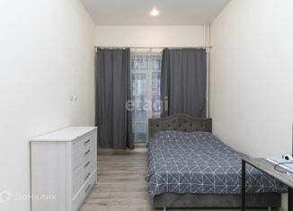Продам 1-комнатную квартиру, 49.6 м2, Тюменская область, улица Федюнинского, 62к2