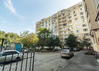 Продается двухкомнатная квартира, 56 м2, Ростов-на-Дону, улица Малиновского, 78В, Советский район