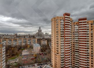 Сдаю двухкомнатную квартиру, 110 м2, Москва, улица Алабяна, 13к1