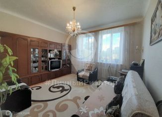 Трехкомнатная квартира на продажу, 71.4 м2, Скопин, улица Ленина, 18