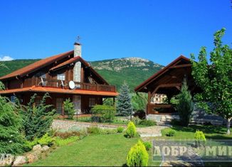 Продам дом, 370 м2, село Орлиное, улица Владимира Высоцкого